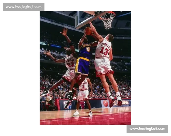 1998年公牛大战湖人经典对决录像回顾 科比与乔丹巅峰对决的传奇时刻
